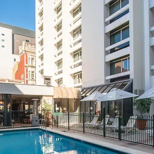 https://seasons-of-perth.hotelsperth.org